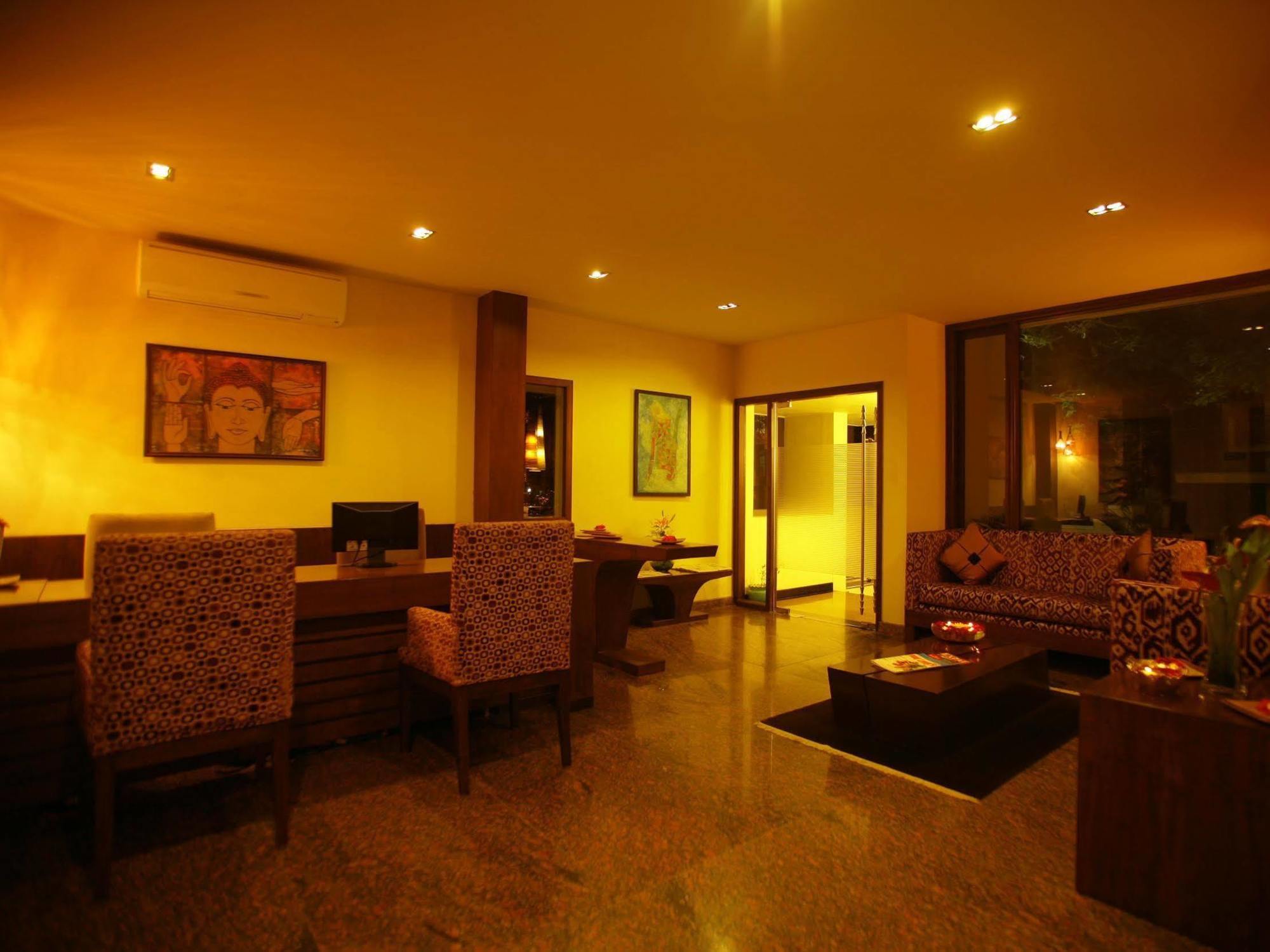 Justa Indiranagar Aparthotel Bangalore Buitenkant foto
