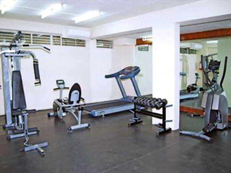 Justa Indiranagar Aparthotel Bangalore Buitenkant foto