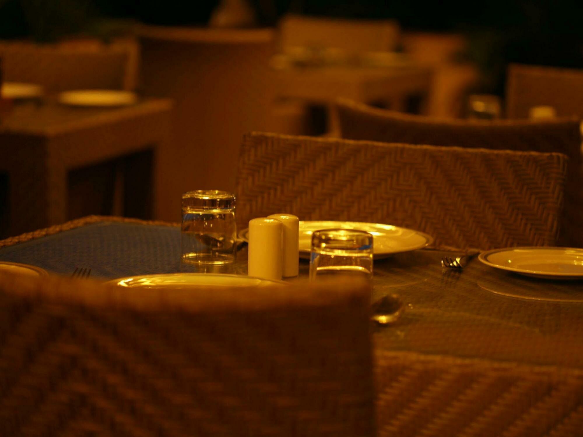 Justa Indiranagar Aparthotel Bangalore Buitenkant foto