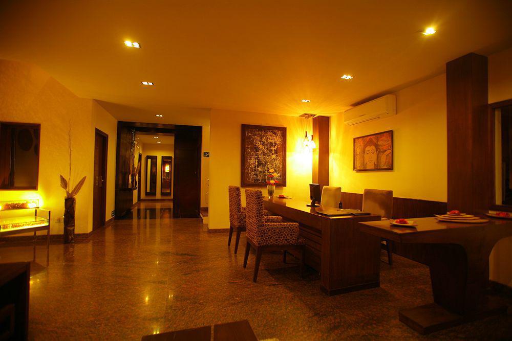 Justa Indiranagar Aparthotel Bangalore Buitenkant foto